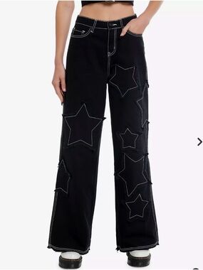 Hot Topic Black Frayed Star Patch Wide Leg Pants Size 7